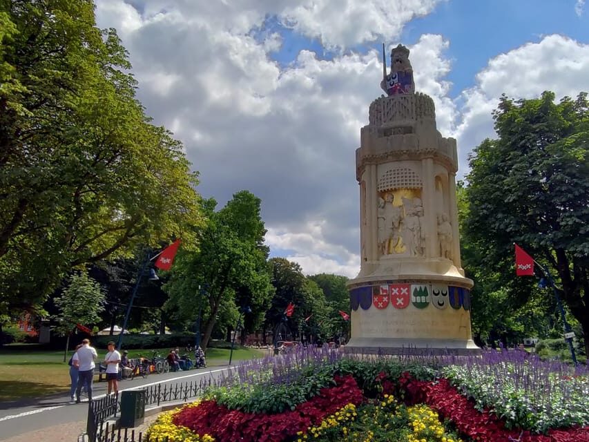 Breda: Highlights tour with local guide - Breda Castle and the Royal family of Orange connection