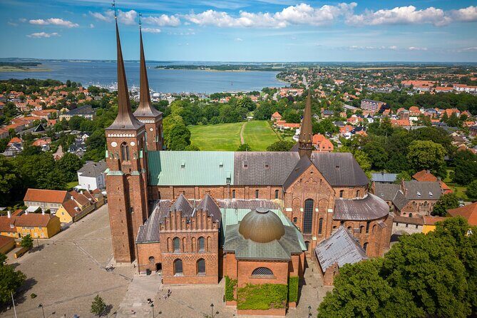 Cathedral ,Viking ships Tour, Palace and Castle (April) - A Copenhagen day that actually feels like Denmark