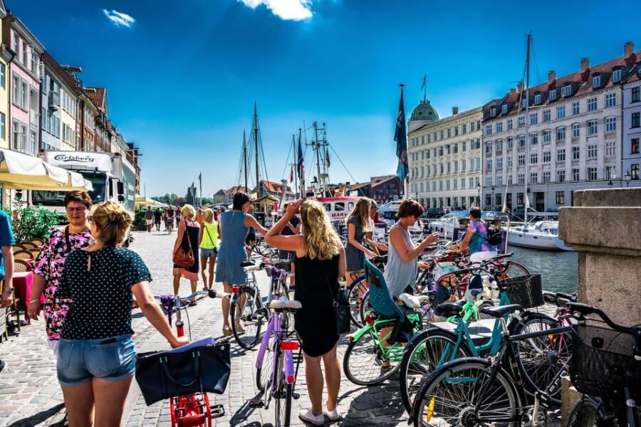 Copenhagen: 3-hour Private Guided Bike Tour - Nyboder and the Citadel: the city’s practical side