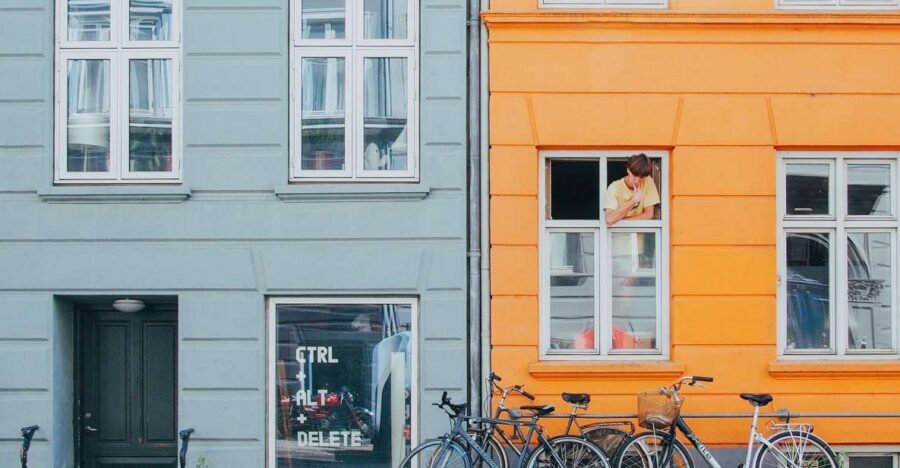Copenhagen: Capture the most Photogenic Spots with a Local - Stork Fountain Start: How the 90-Minute Photo Walk Sets You Up