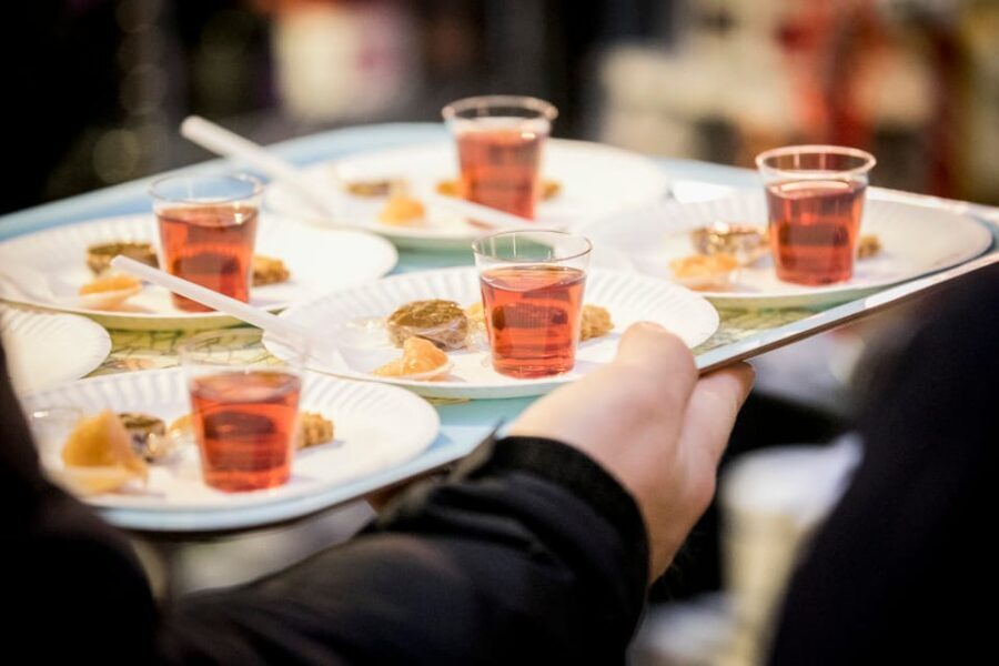 Copenhagen: Evening Gourmet Walk with Food & Drinks Tasting - Key takeaways before you go