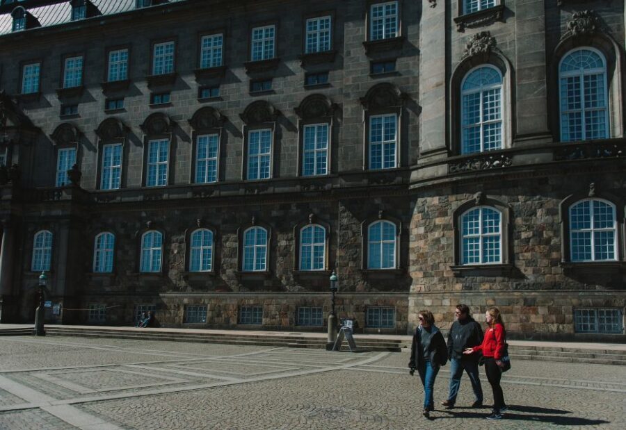 Copenhagen: Highlights & Hygge Guided Walking Tour w/ Lunch - Key things to look for on this Copenhagen hygge walking tour
