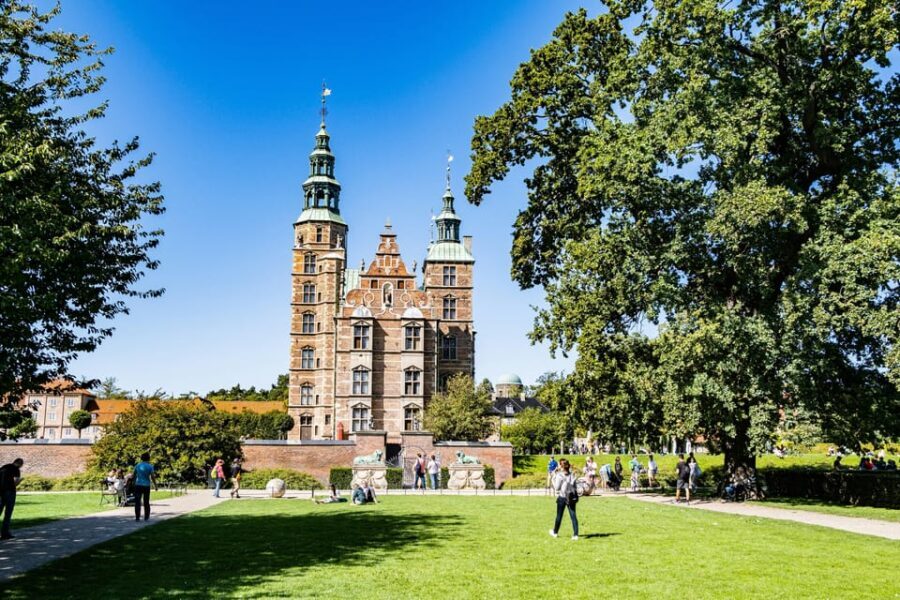 Copenhagen: Hygge & Highlights Walking Tour with Local Guide - Kongens Nytorv to Strøget: from grand meeting square to pedestrian life
