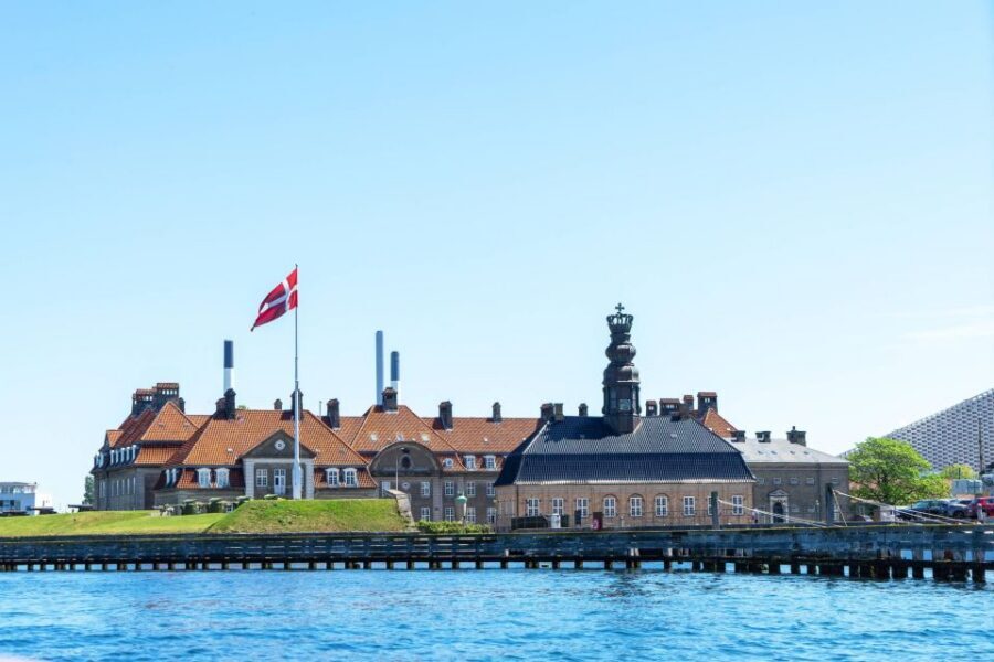 Copenhagen: Old Town and Nyhavn Private Family Tour - What the $240 Per Person Really Buys You