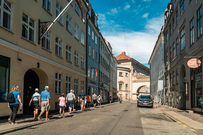 Copenhagen Old Town Private Walking Tour - Price and what you’re actually paying for