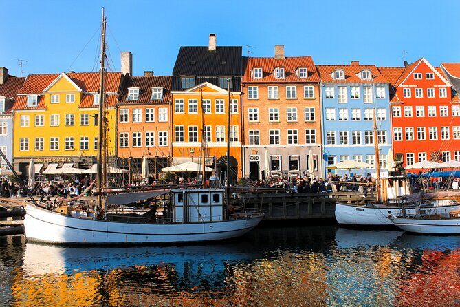 Copenhagen: Self Guided Scavenger Hunt and Tour - A Riddle-Driven Walk From Copenhagen City Hall