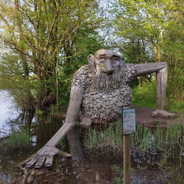 Copenhagen: Six Forgotten Giant Sculptures Tour by Bus - Your guide and bus ride: smooth, organized, and actually comfortable
