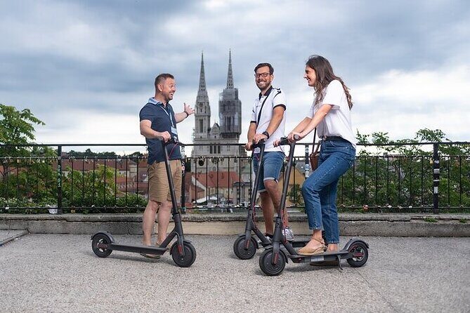 E-Scooter guided tours in Wonderful Copenhagen - The Little Mermaid and Amalienborg: seeing the icons fast