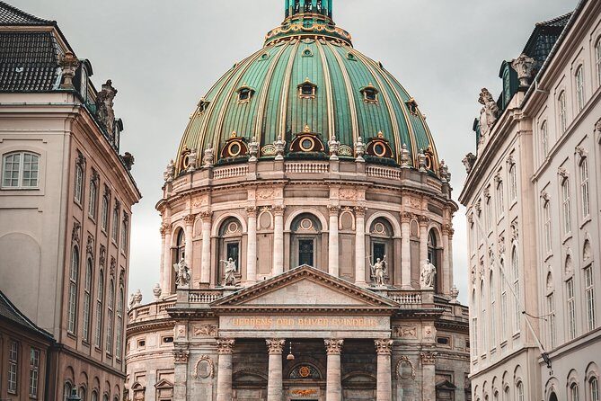 Explore Copenhagen’s Art and Culture with a Local - Castle gardens and the Hans Christian Andersen sculpture: when Copenhagen slows down