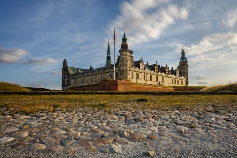 From Copenhagen: 4-hour Private Hamlet Castle Tour - Helsingør With a Local Guide: It’s Not Just a Transit Town