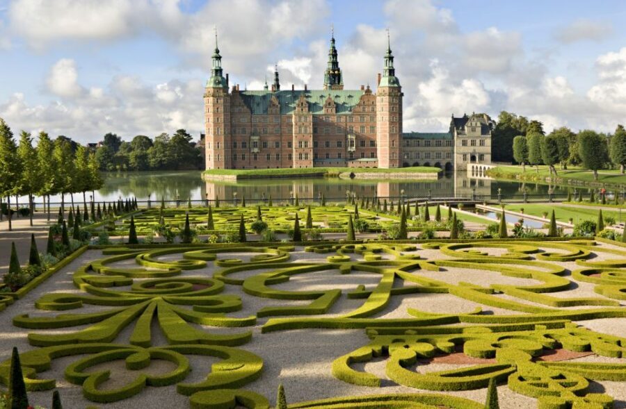 From Copenhagen: Private Frederiksborg Castle Tour - Copenhagen to Frederiksborg: A Day Trip That Feels Like It Has Room