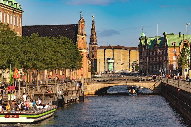 Highlights and Secrets of Copenhagen Private Walking Tour - Why 3 hours is the right size for central Copenhagen