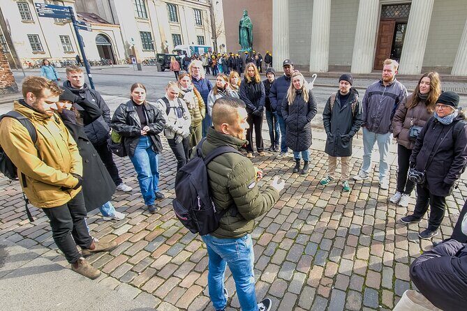 Life on Copenhagen's Streets: Philip's crazy life - Church of Our Lady (Vor Frue Kirke): No Entrance, Just Meaning