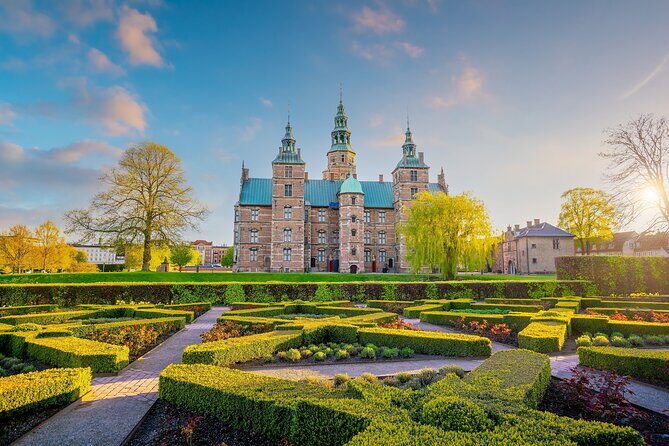Self-Guided Tour of Hans Christian Andersen's Copenhagen - A 2-hour Hans Christian Andersen route that actually helps you read the city