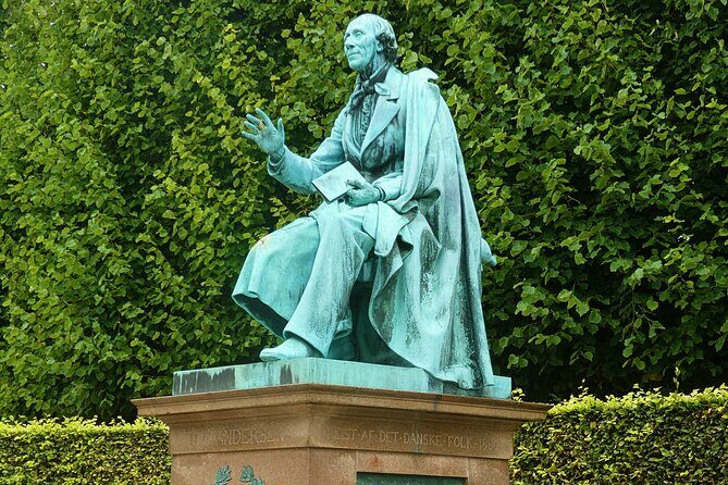 Self-Guided Tour of Hans Christian Andersen's Copenhagen - Nyhavn waterfront: colorful buildings and real storytelling atmosphere