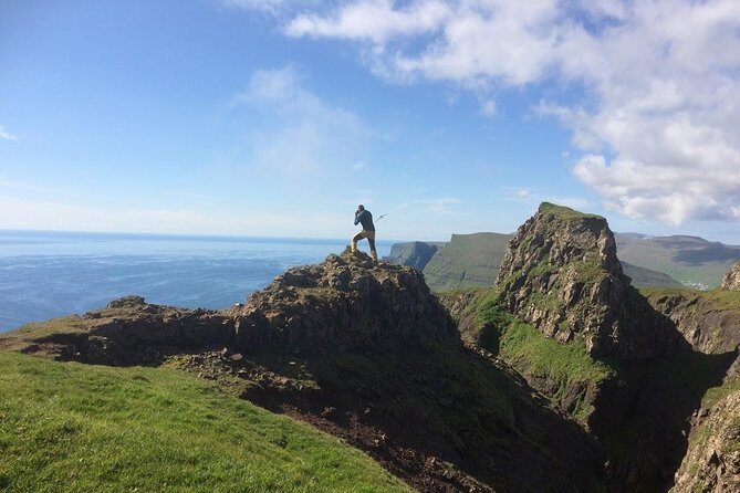 Súðuroy Island Day Tour, Faroe Islands - Akraberg Lighthouse: the far-southern viewpoint payoff